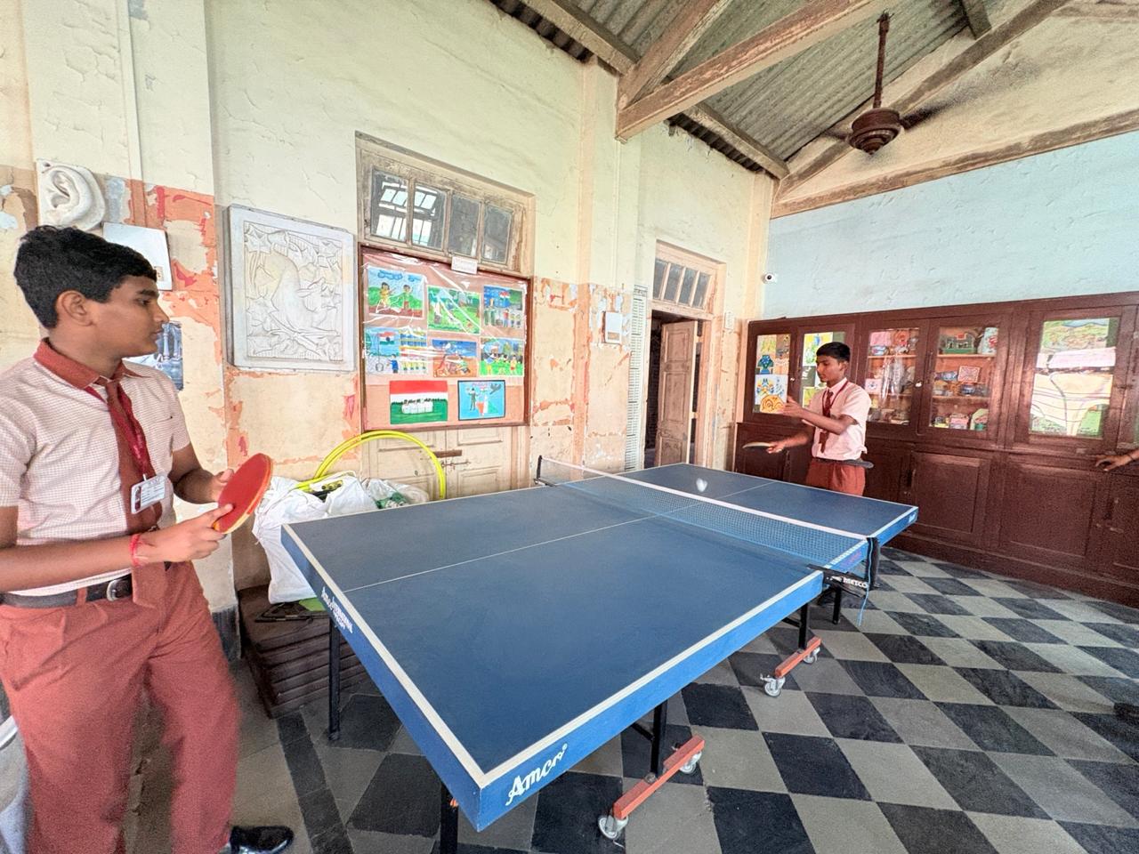 TABLE TENNIS — photo 1
