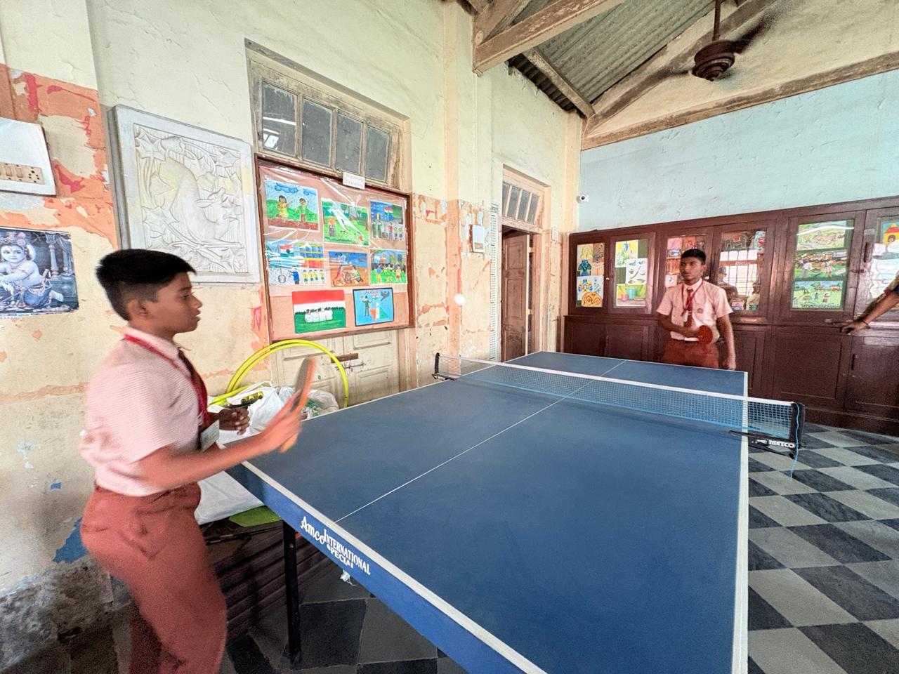 TABLE TENNIS — photo 3
